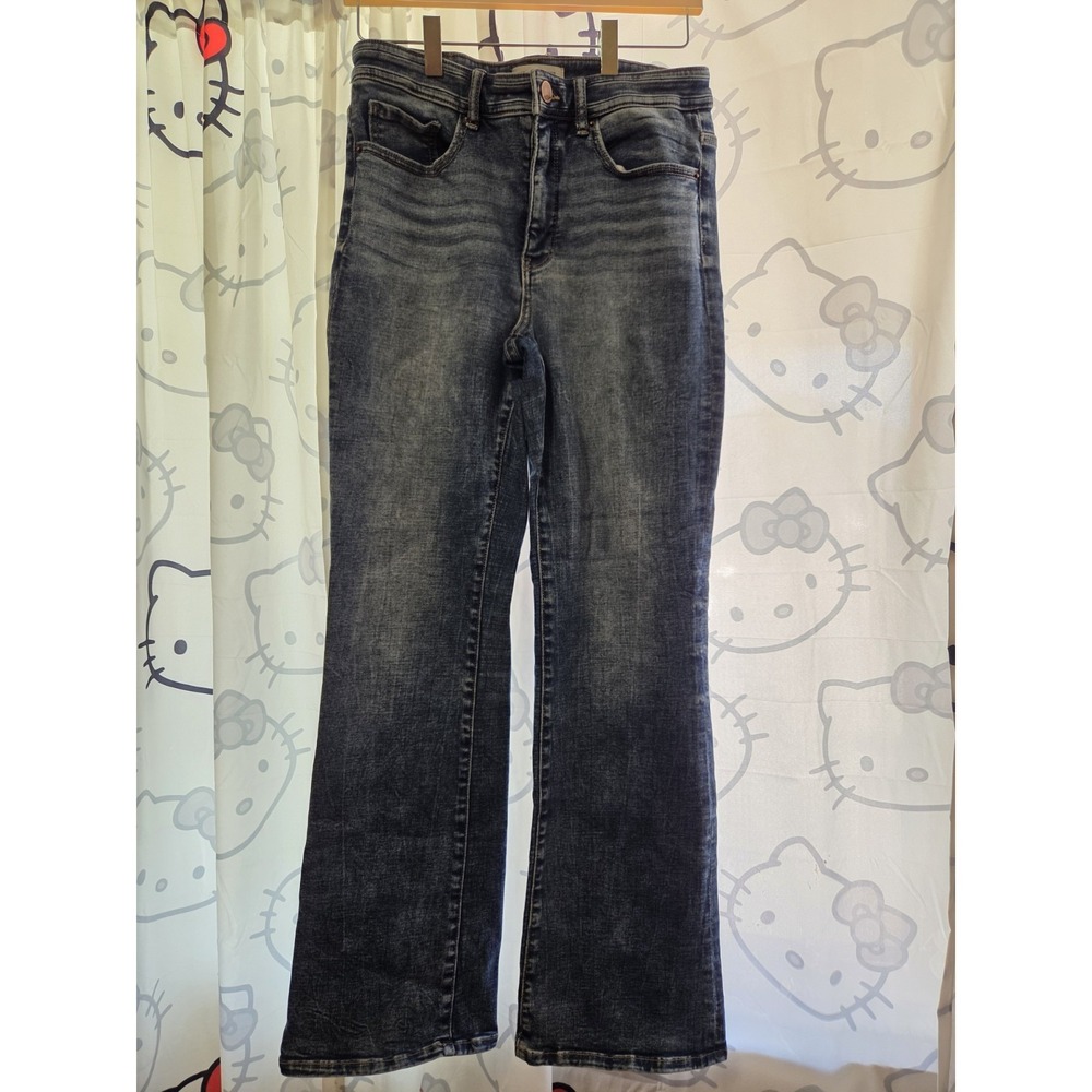 BKE Parker Universal Fit High Rise Boot Cut Jeans 28 X 31 1/2